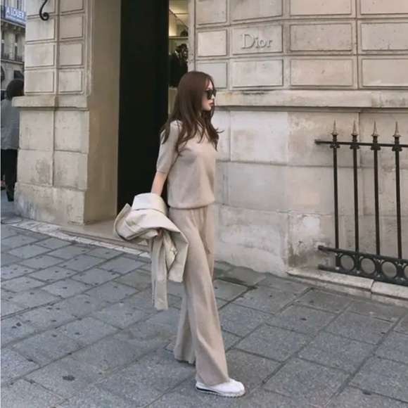 Co ord clothes set for womens | Top & Pants | 2 in 1 set of clothes - Picture 3 of 8